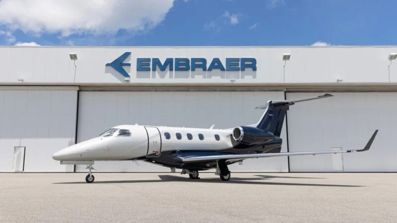 Embraer: Perspectivas Profissionais na Liderança da Aviação Brasileira